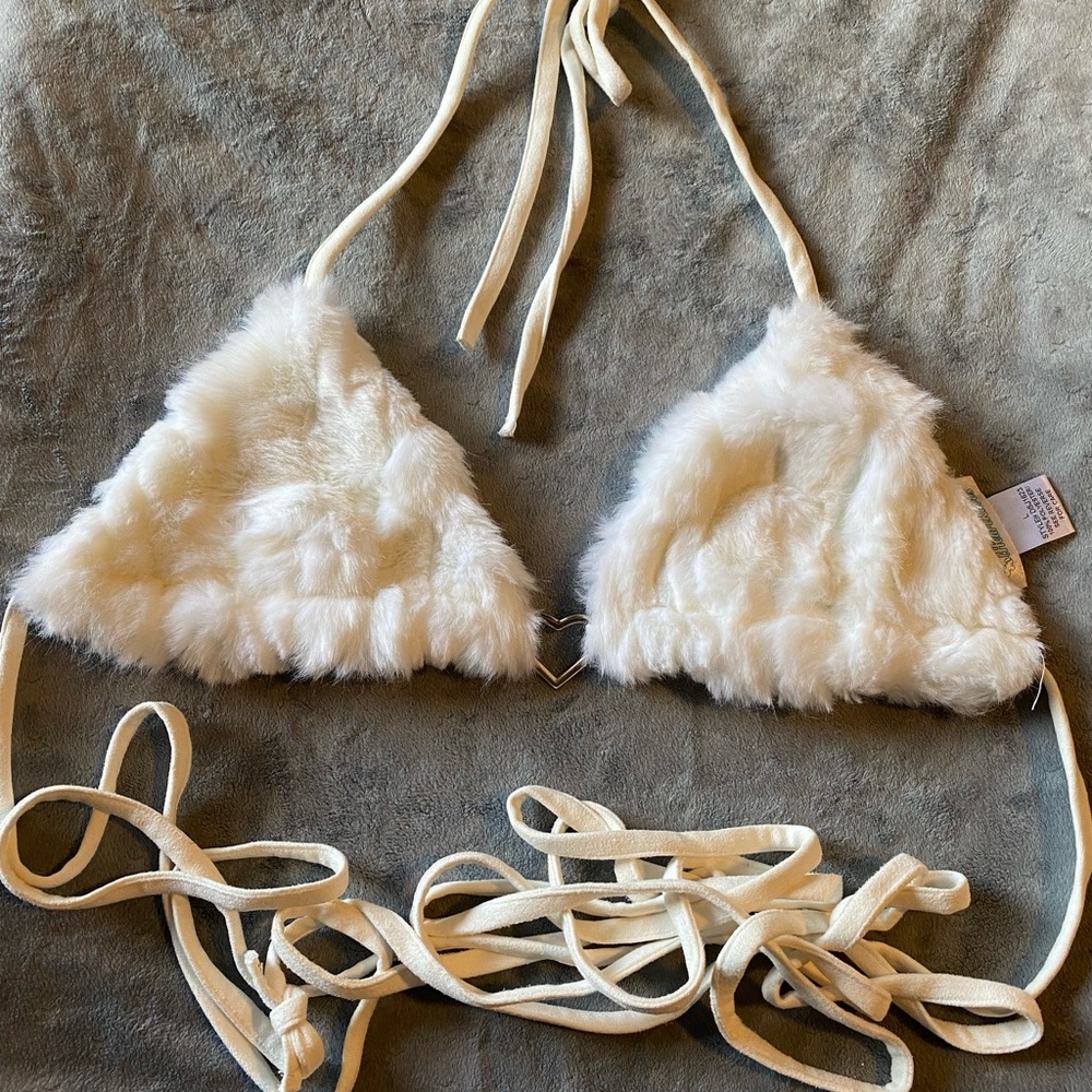 Iheart raves fur top